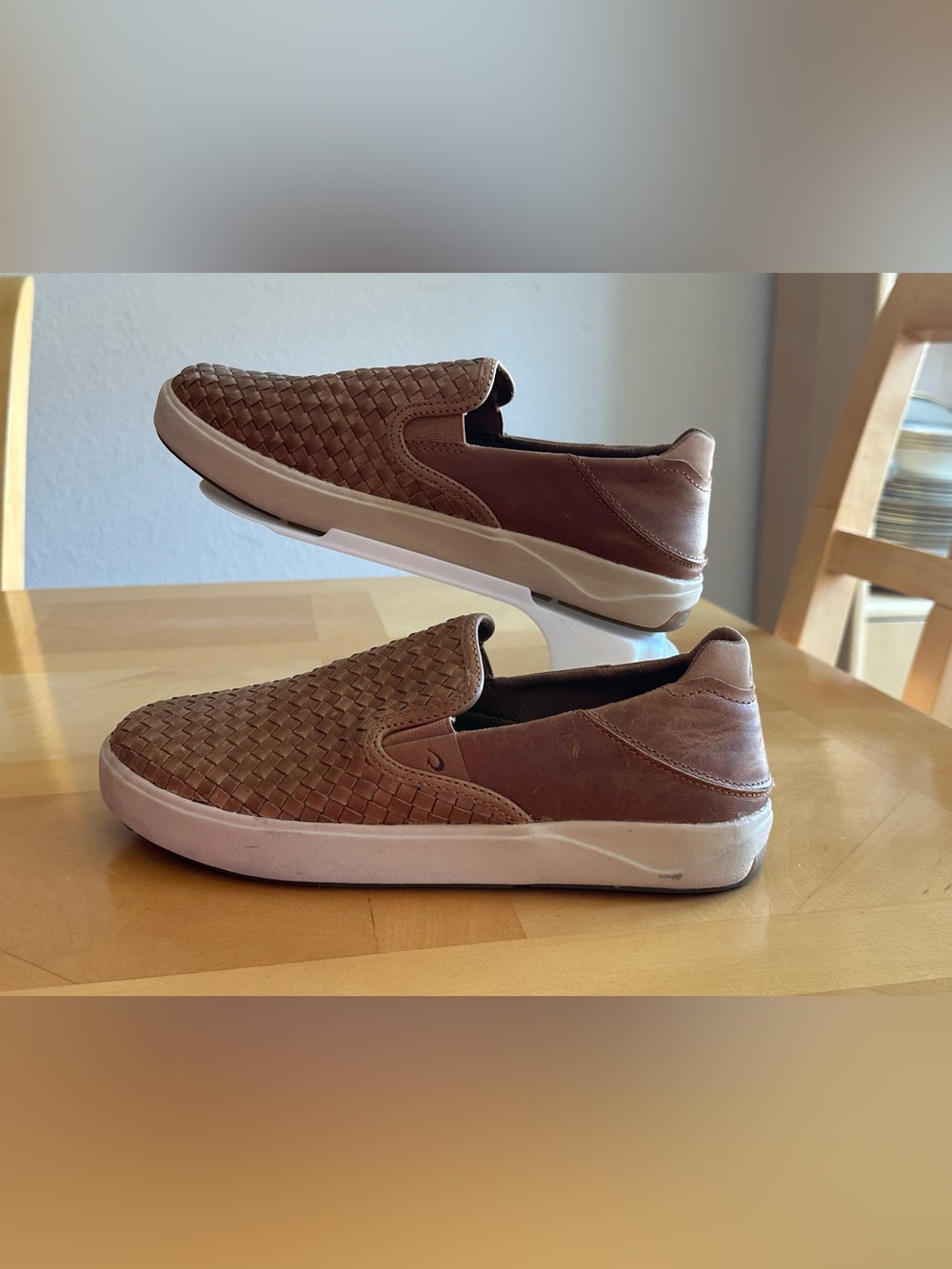 OluKai Lae‘ahi Lauhala Men’s Size 8 Fox Woven Leather Slip-On Sneakers